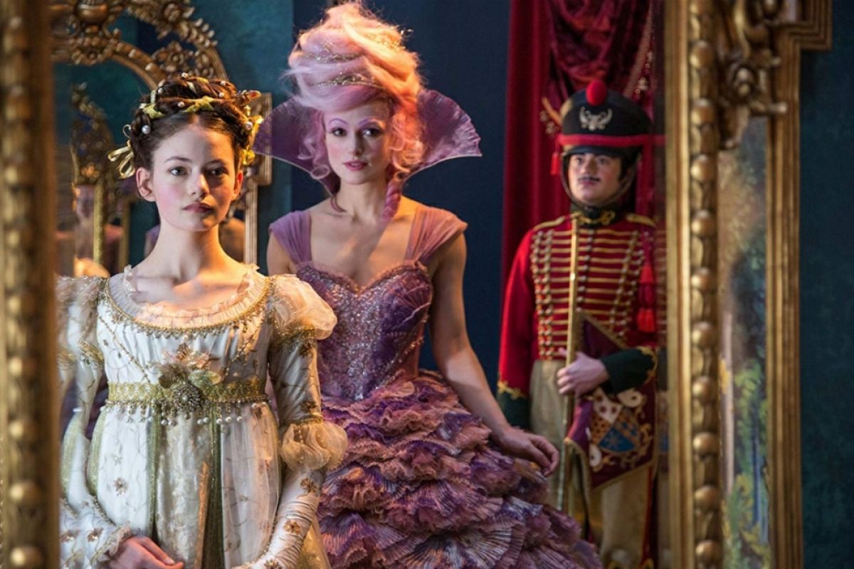 "The Nutcracker" film yang mengajak berpetualang ke empat dunia