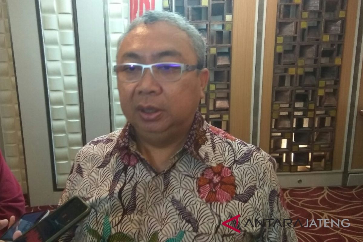 Legislator menilai  Jawa Tengah belum siap normal baru