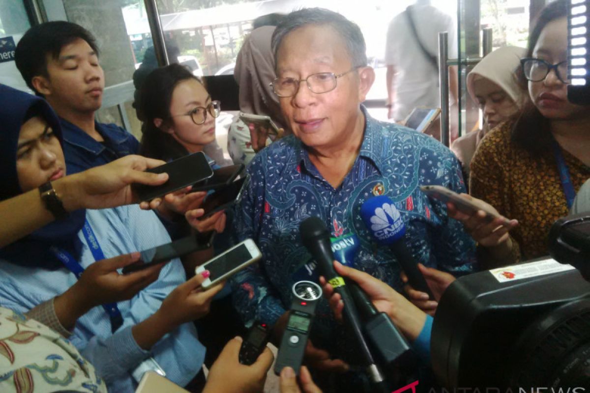 Darmin tegaskan swasta wajib gunakan B20, tidak ada pengecualian