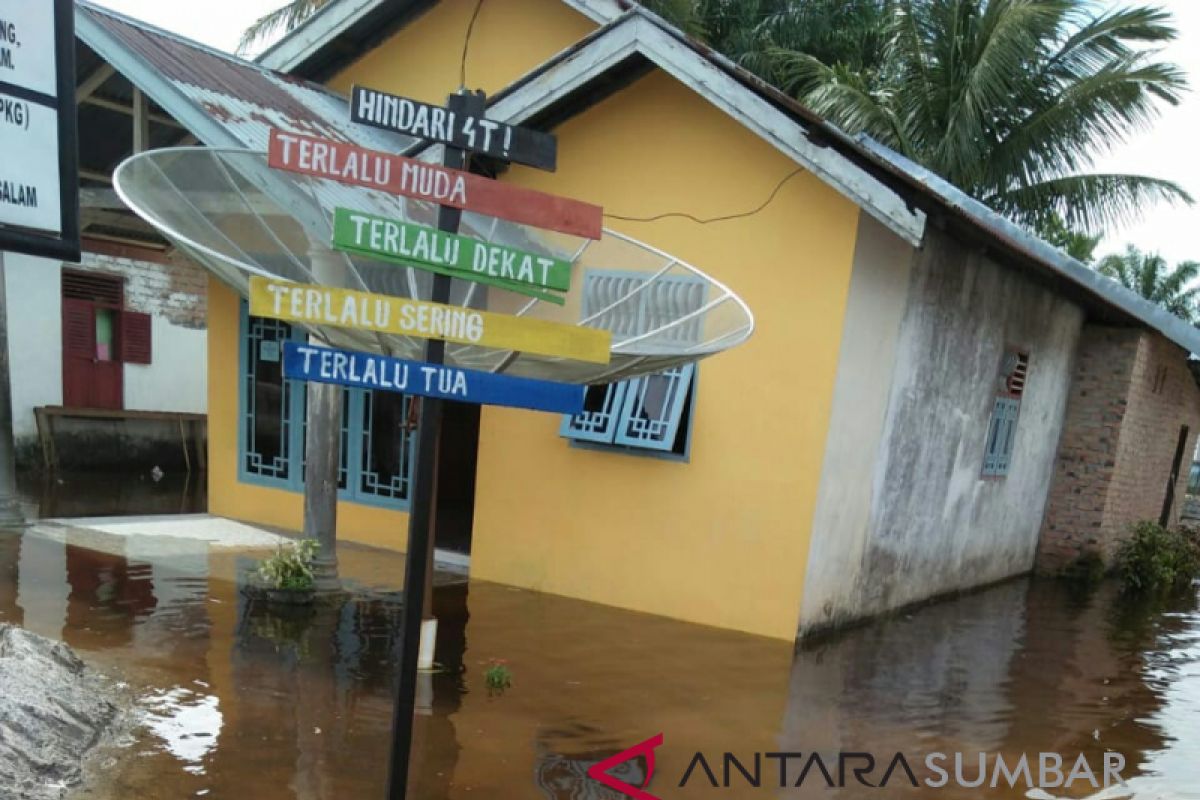 15 Rumah Terdampak Banjir di Agam Akibat Sungai Antokan Meluap