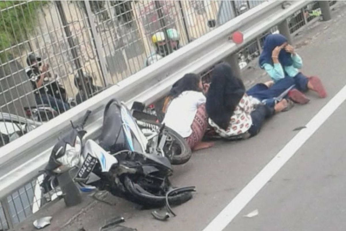 Polisi panggil orang tua pengendara motor masuk tol