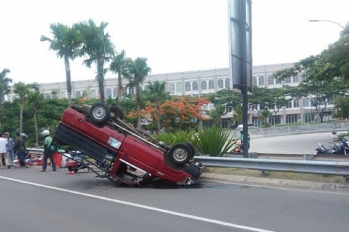 Santri korban tewas kecelakaan maut Cipondoh dikenal penurut