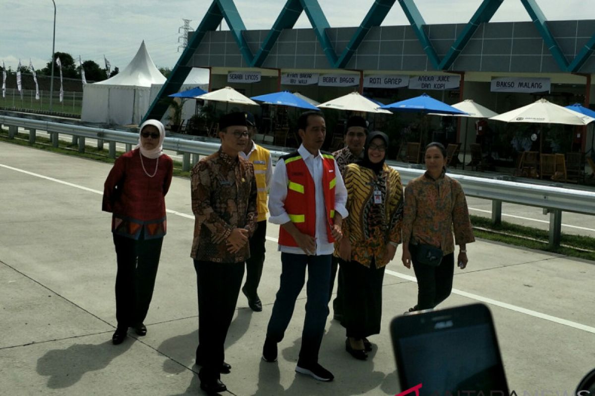 Presiden resmikan Tol Sragen-Ngawi