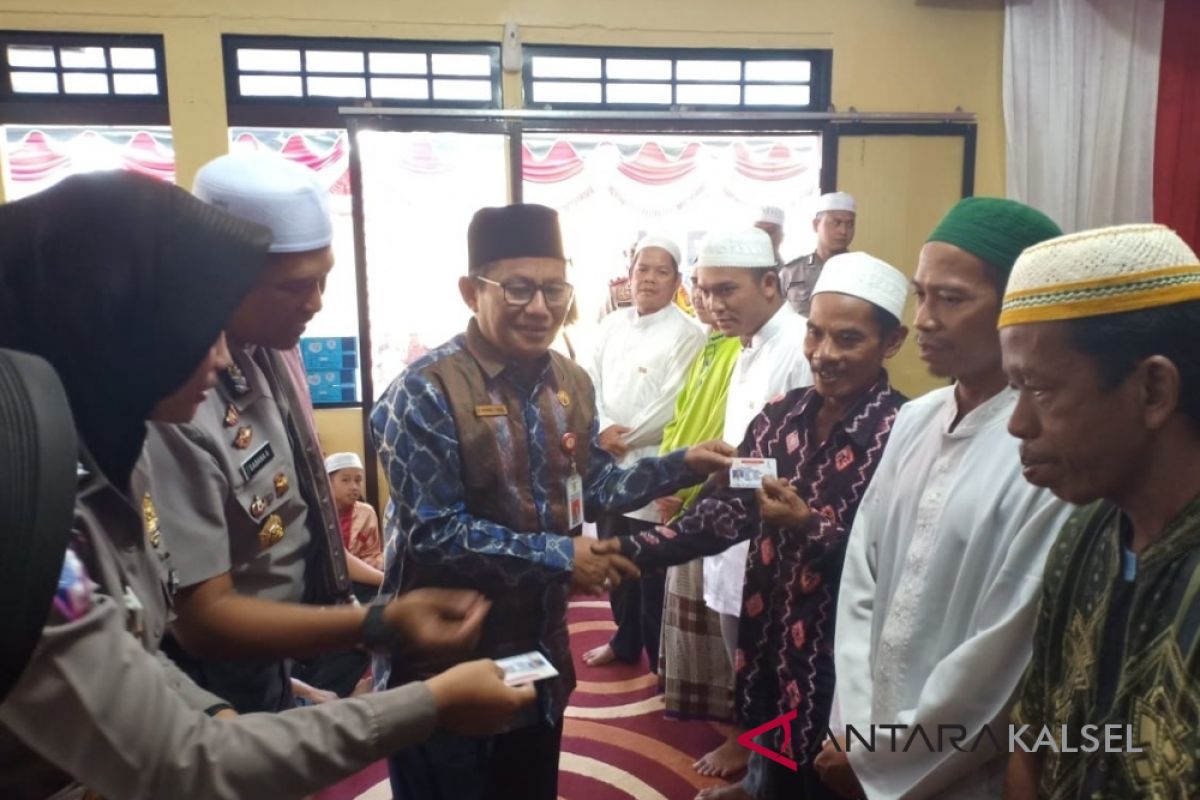 Sekda Tamzil hadiri peringatan maulid di Polres HST