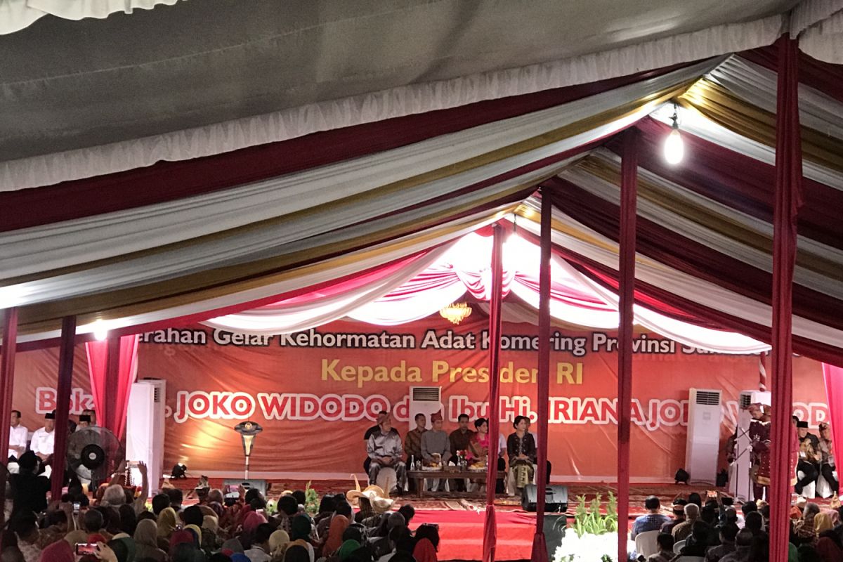 Presiden sosialisasi dana desa dan serahkan SK Perhutanan Sosial di Palembang