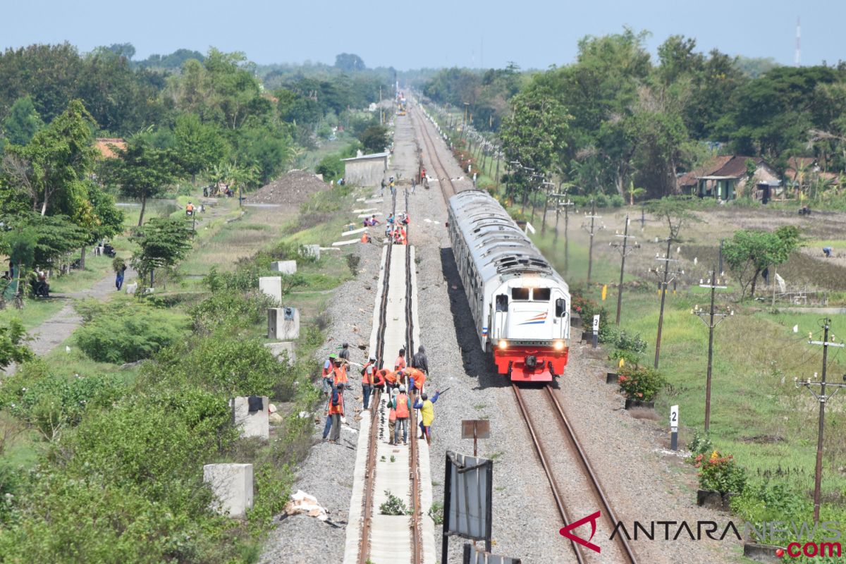 Habis, tiket kereta api di Daop VII Madiun