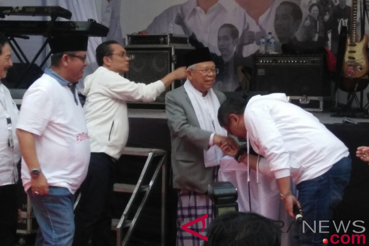 Ma'ruf Amin berharap santri bisa jadi presiden