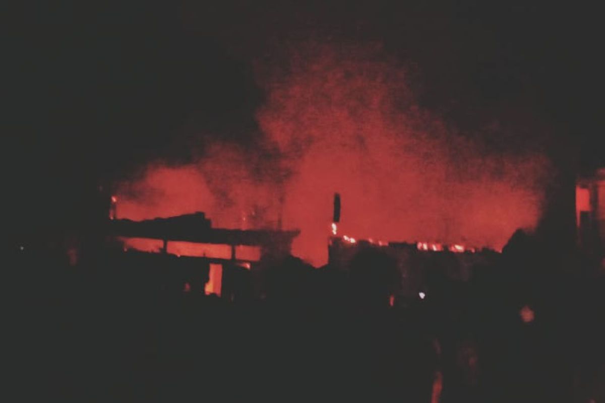 Kebakaran hanguskan rumah pensiunan guru di Mukomuko
