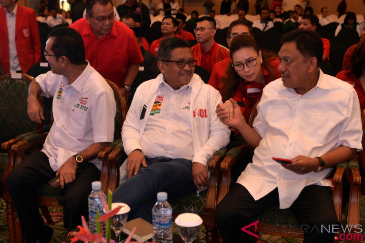 Hasto mengaku dapat keluhan warga NU soal Sandiaga