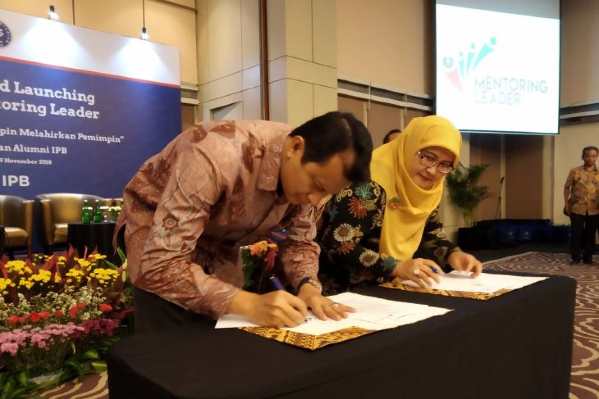 LKBN Antara tanda tangani MoU dengan Himpunan Alumni IPB