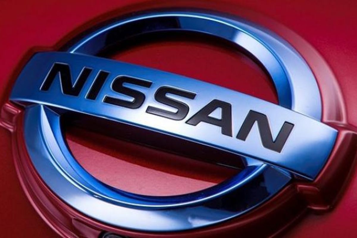 Penangkapan Ghosn membuat saham Nissan anjlok