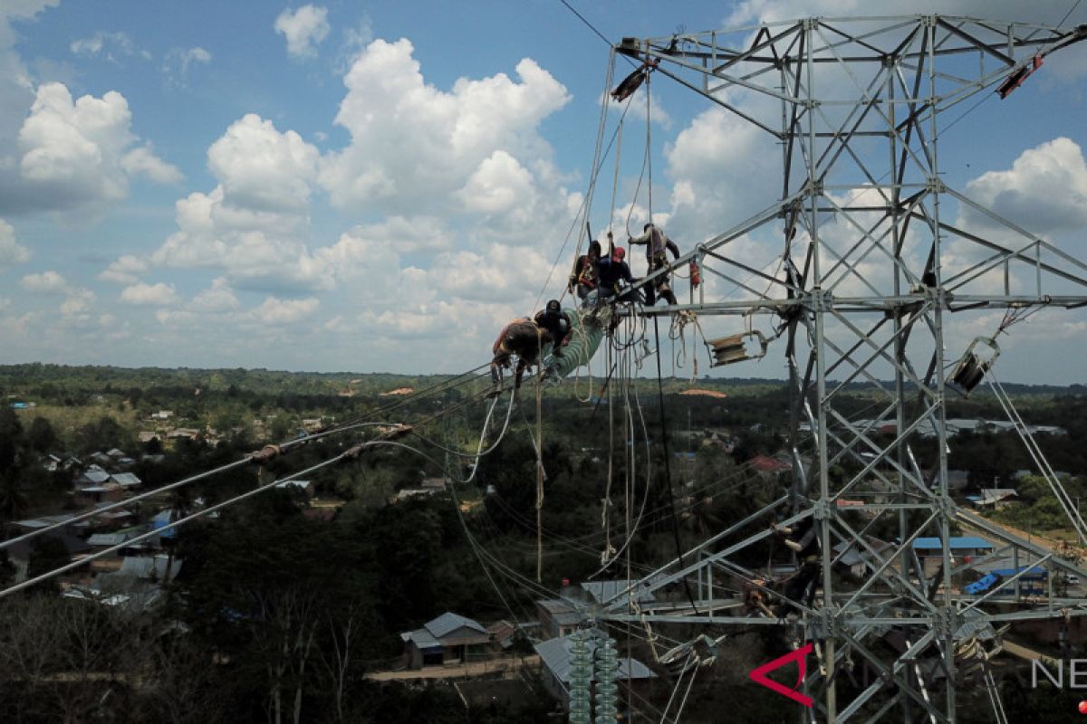 Elektrifikasi 2019 ditargetkan 99,9 persen