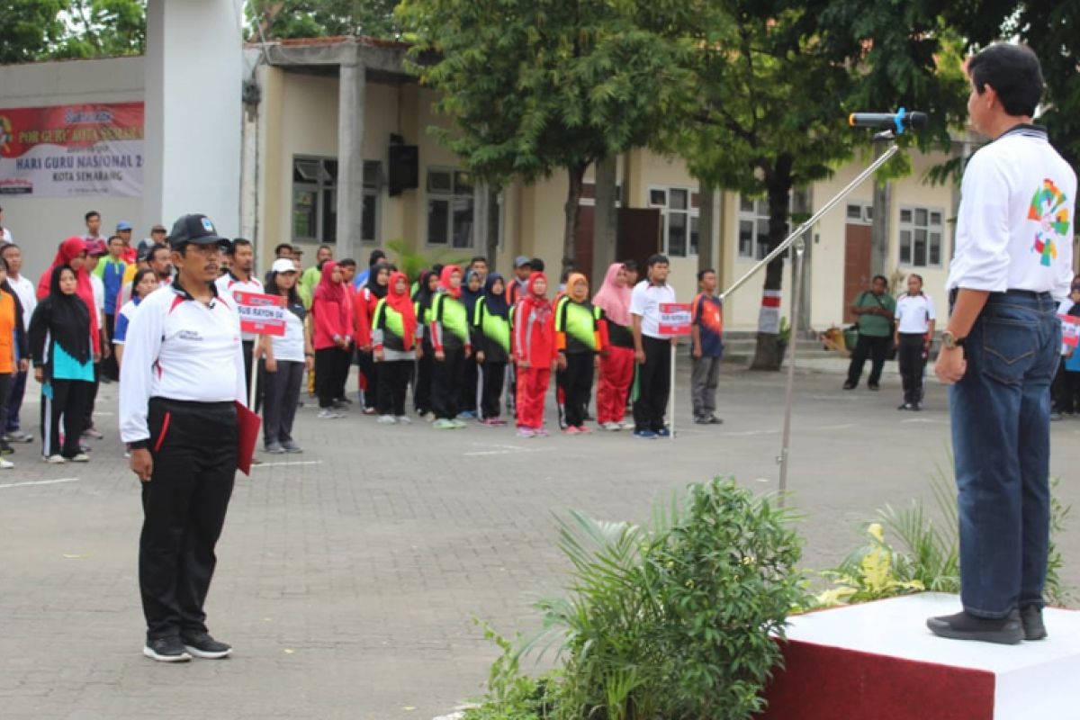 Hari Guru di Kota Semarang Dimeriahkan POR