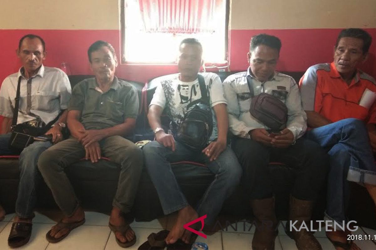 Rugi Rp2,2 miliar per hari, oknum DPRD dan warga Bartim dilaporkan