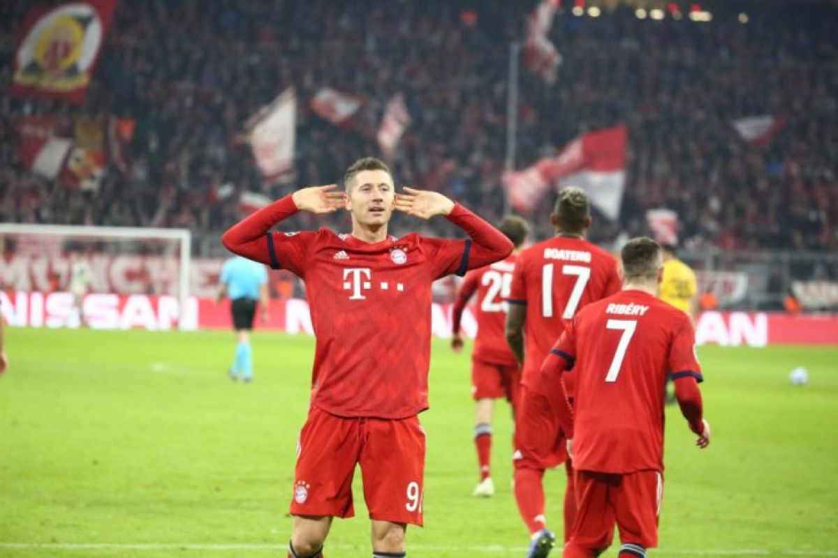 Hasil dan klasemen Grup E, Muenchen dekati 16 besar