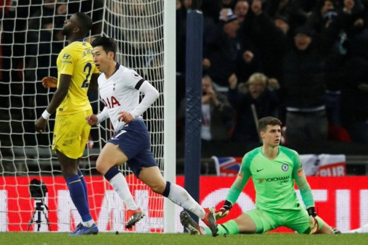 Tottenham paksa Chelsea derita kekalahan pertama