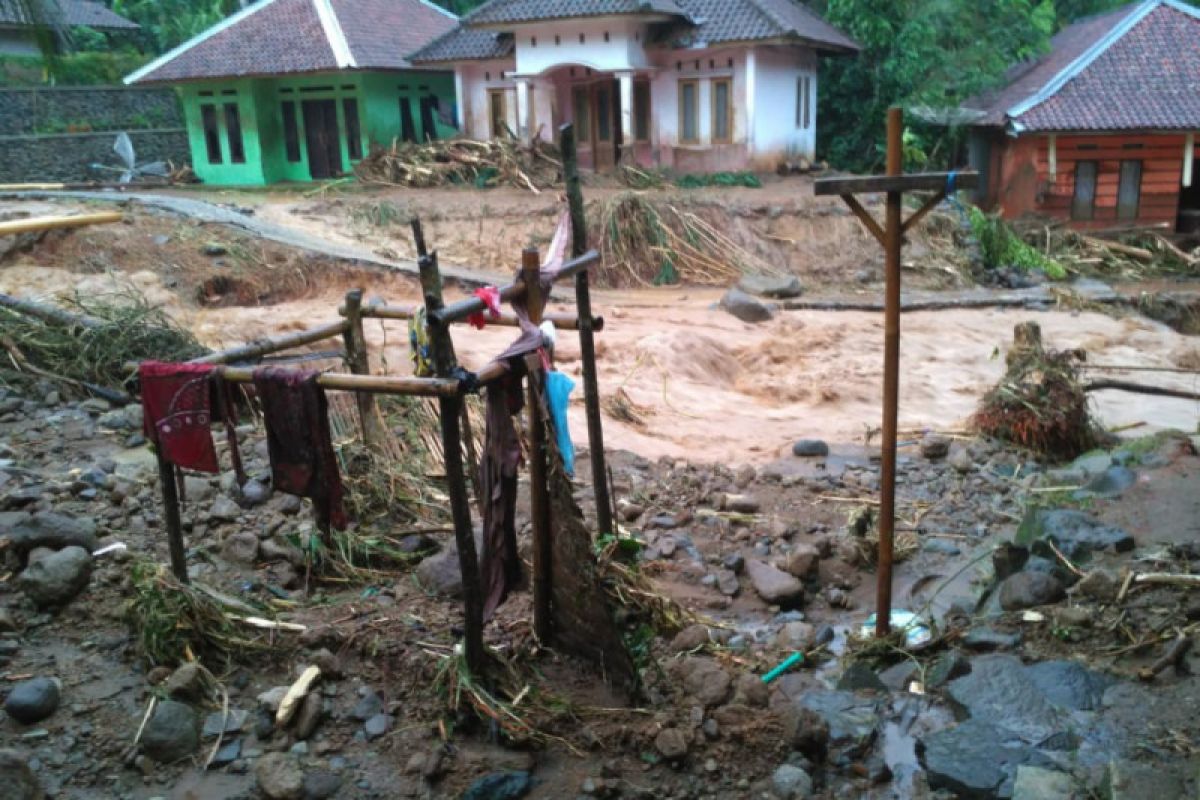 Kemensos siapkan santunan korban banjir Tasikmalaya