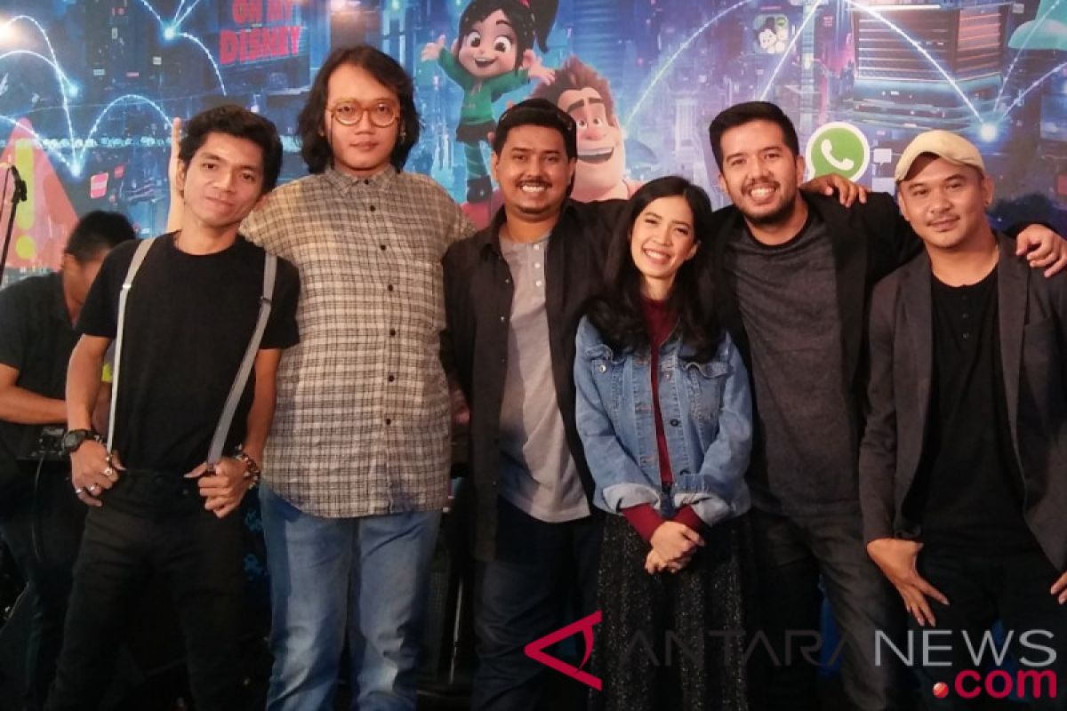 Kemarin, formasi baru Payung Teduh hingga peluncuran iPhone baru