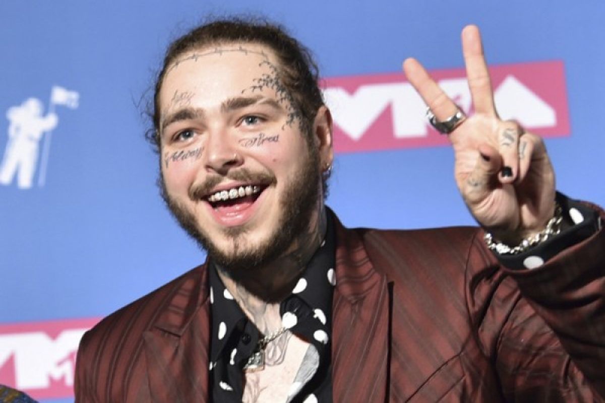 Sepatu edisi terbatas Post Malone ludes dalam sepuluh menit