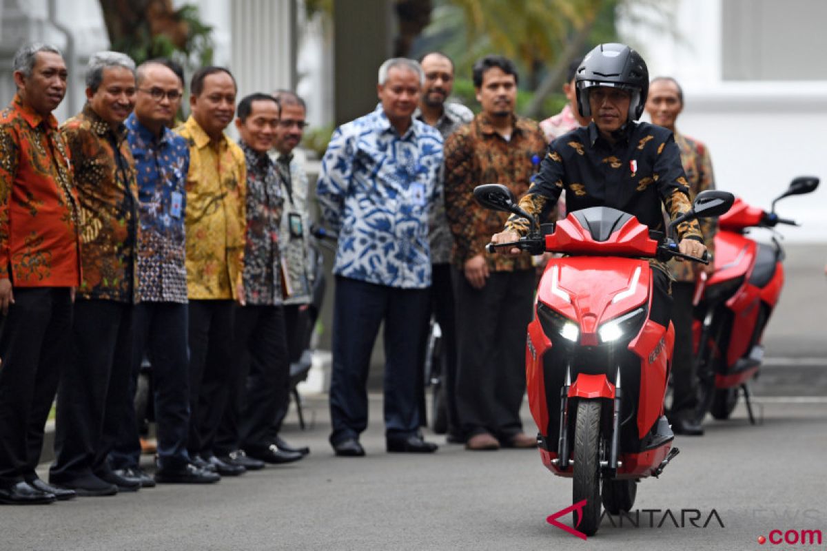 Uang muka nol persen lebih layak untuk sepeda motor listrik