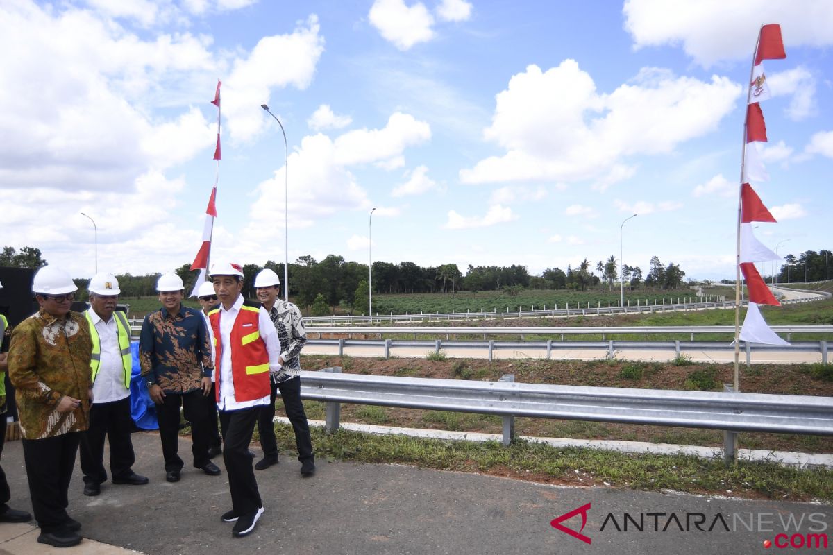 Bakauheni-Kotabaru toll road segment ready for use