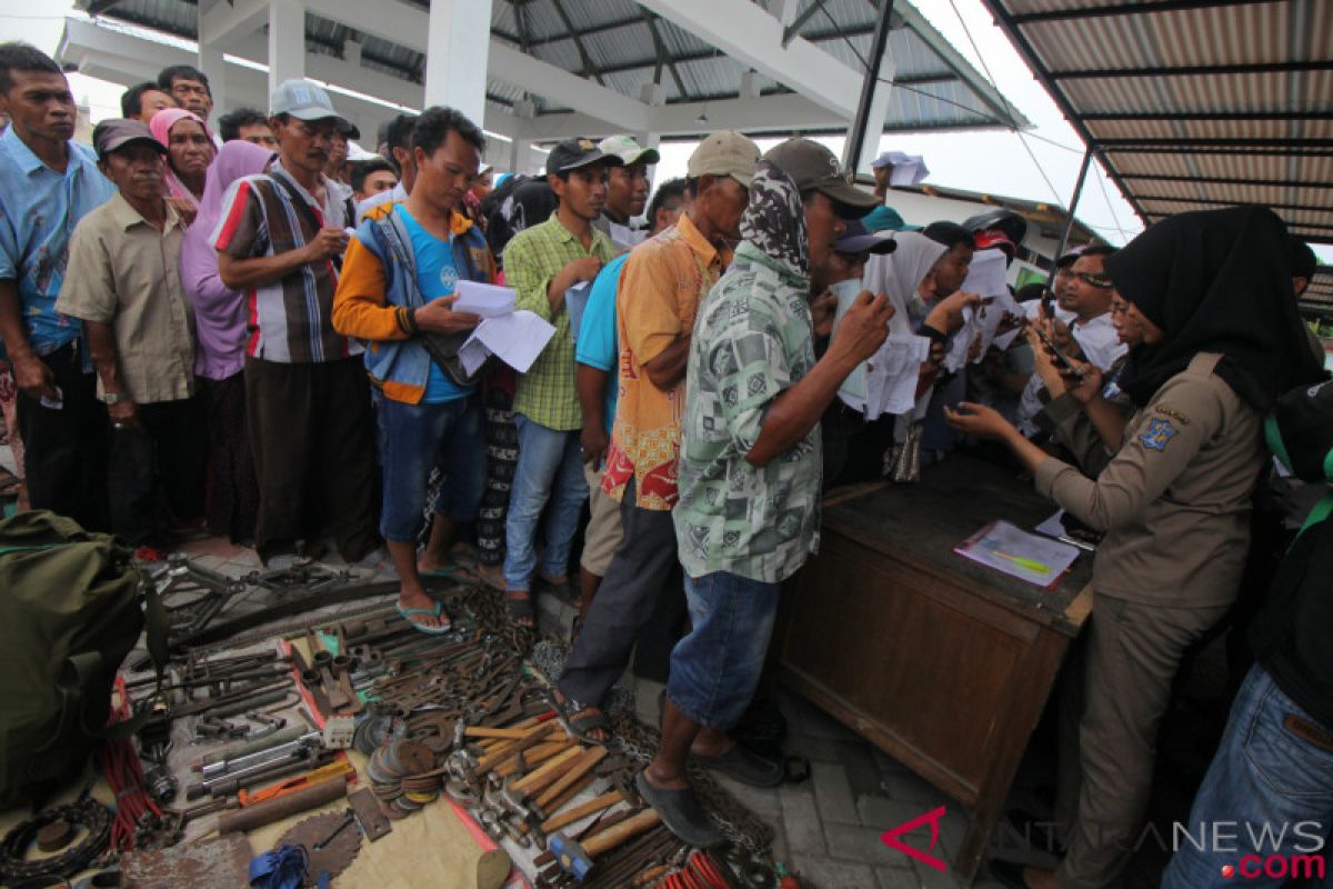 Relokasi Pedagang Barang Bekas Kapasari