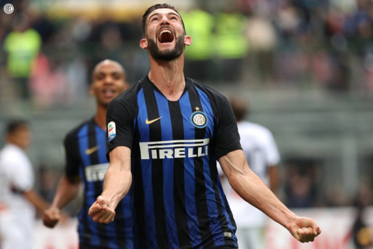 Inter hancurkan Genoa demi ukir tujuh kemenangan beruntun