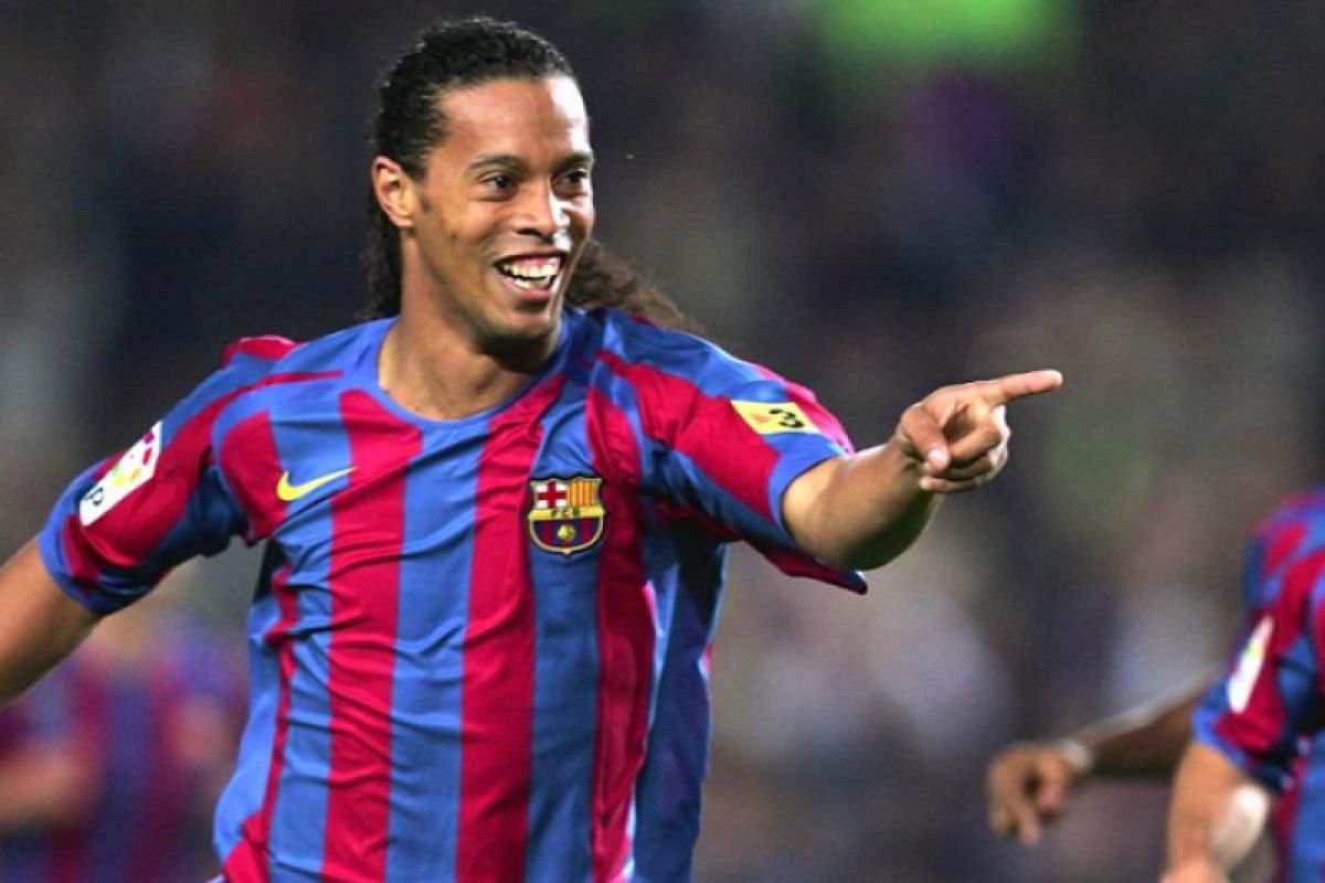 Ronaldinho akan melatih pemain pemula Sumsel