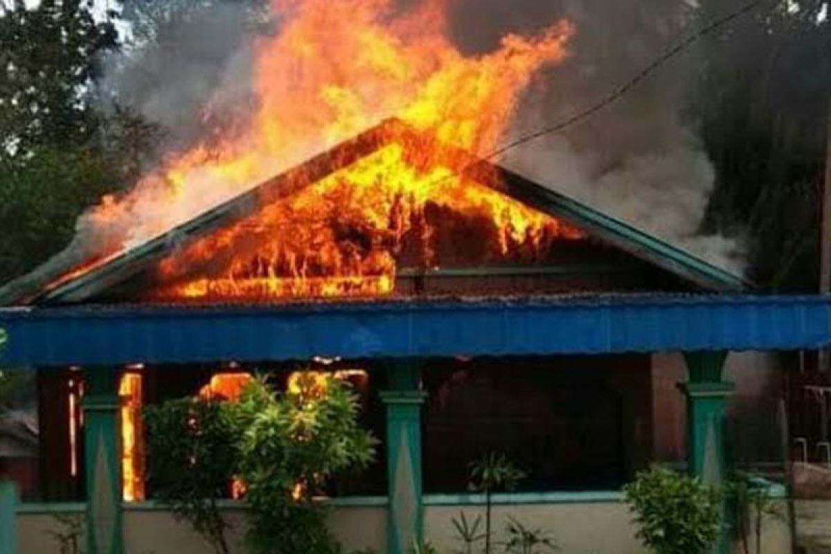 Rumah caleg PPP ludes terbakar di Bartim