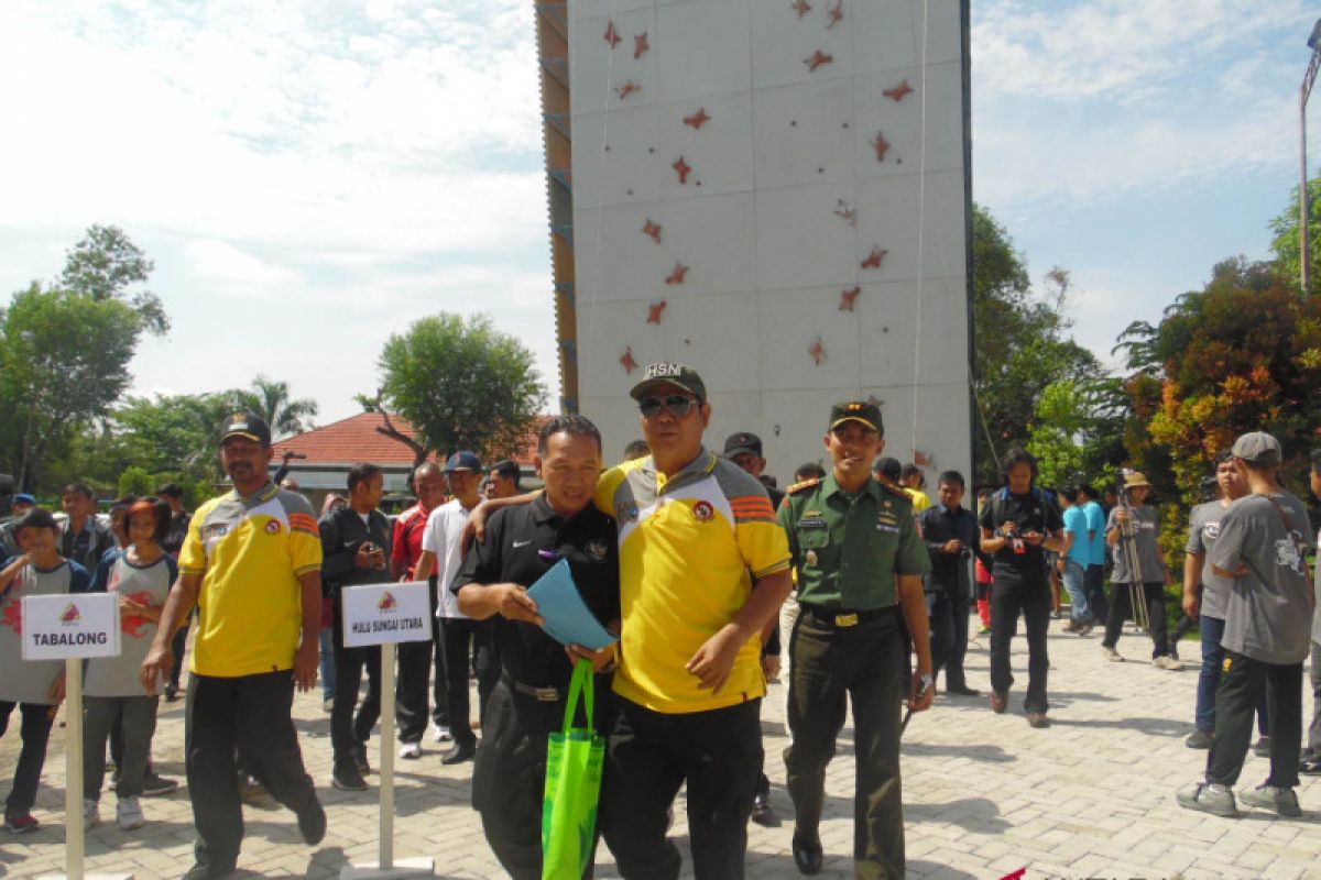 75 S Kalimantan climbers compete to win Menpora Cup