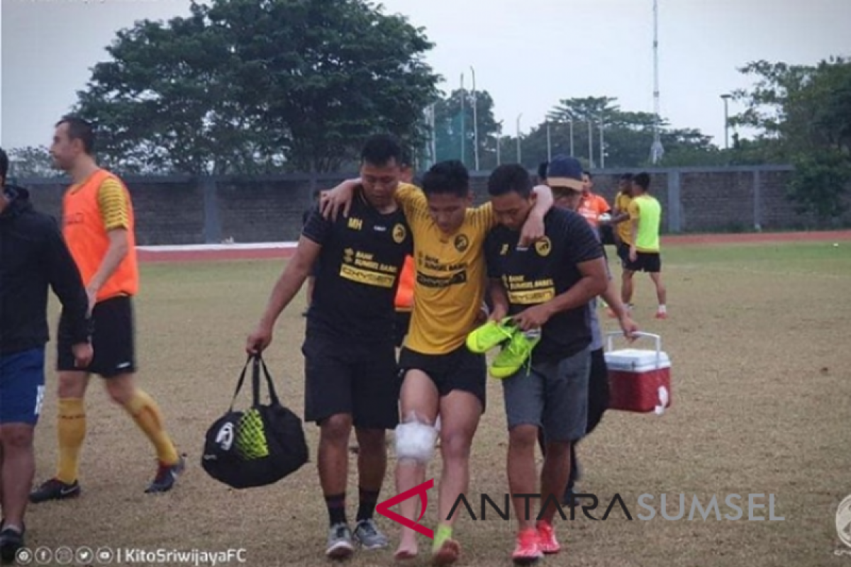 Gelandang muda Sriwijaya FC Abimanyu cedera lutut