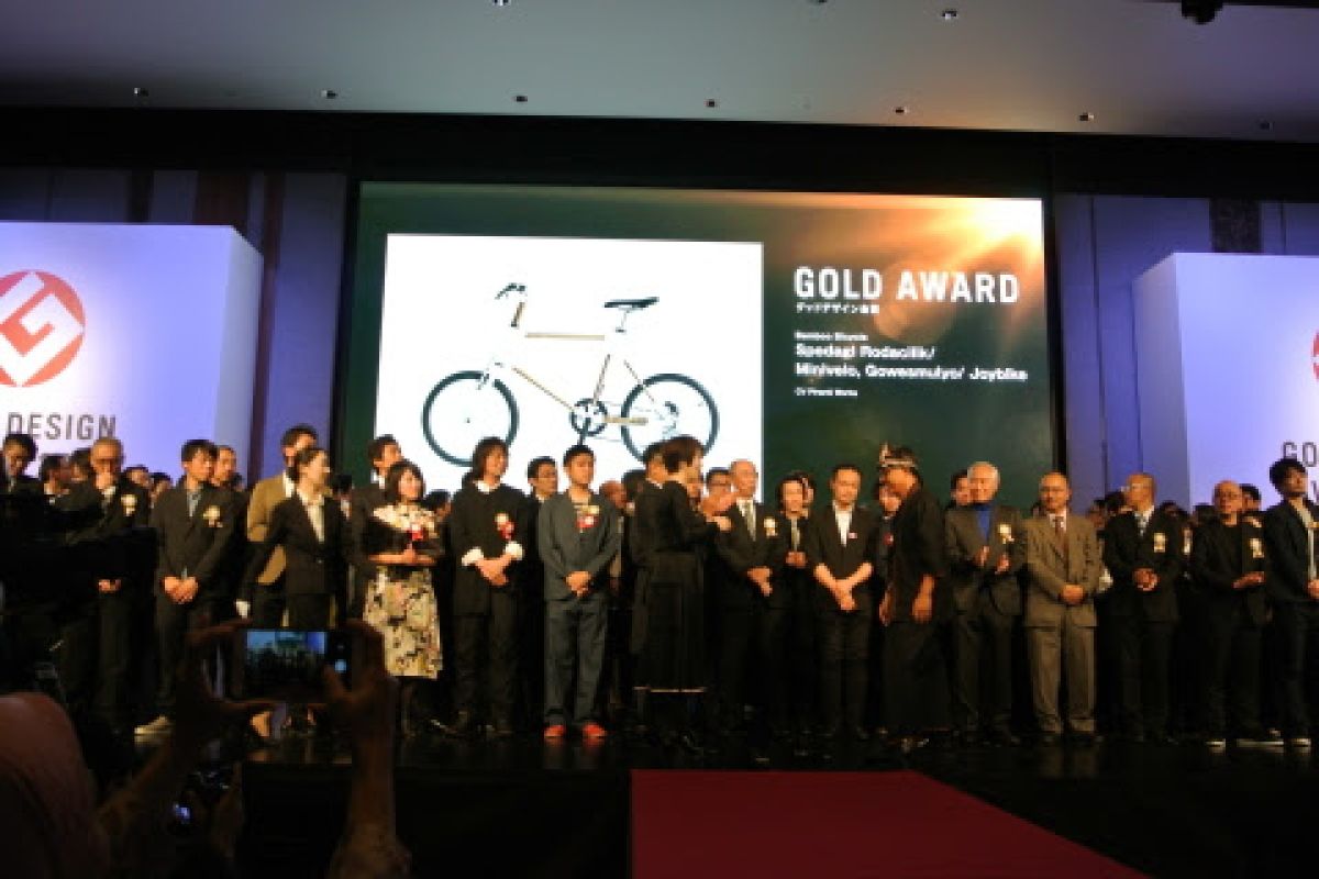 AJC's choice brought a Gold Award to ASEAN at the prestigious Good Design Award Ceremony: Indonesian bamboo bicycle receives the Good Design Gold Award