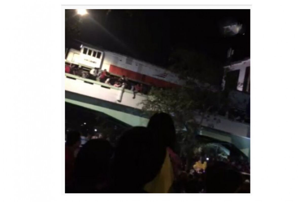 Korban meninggal "Surabaya membara" tiga orang