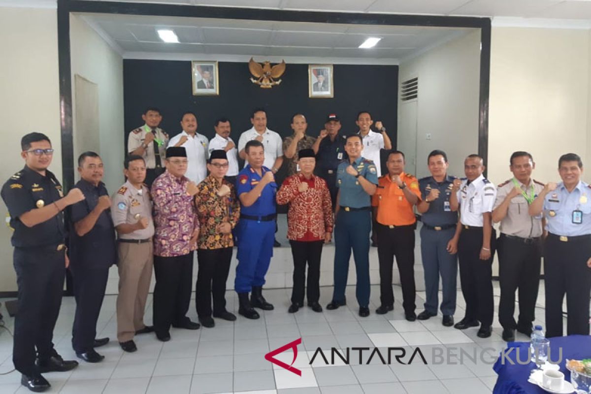 Gubernur Bengkulu kembali peringatkan larangan penggunaan trawl