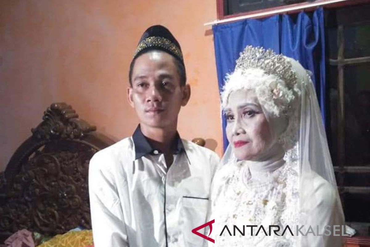 Video : Beda usia Riswan nikahi Acil Mantili hebohkan warga Negara