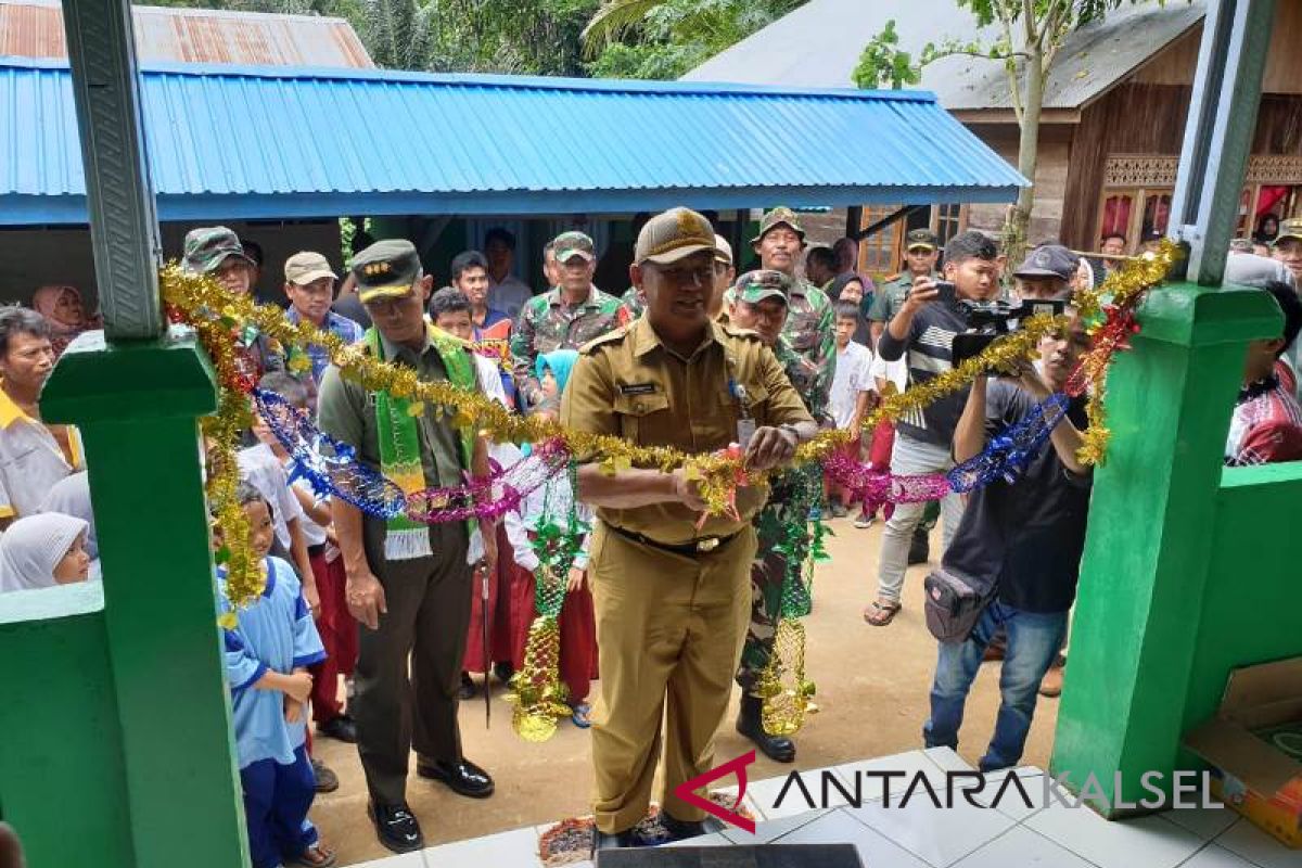 Pj Sekda HSS resmikan sasaran fisik TMMD Masjid Nurul Ikhsan