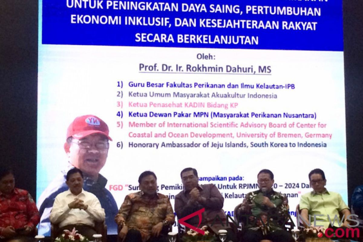 Nelayan miskin jadi tantangan penguatan industri kelautan