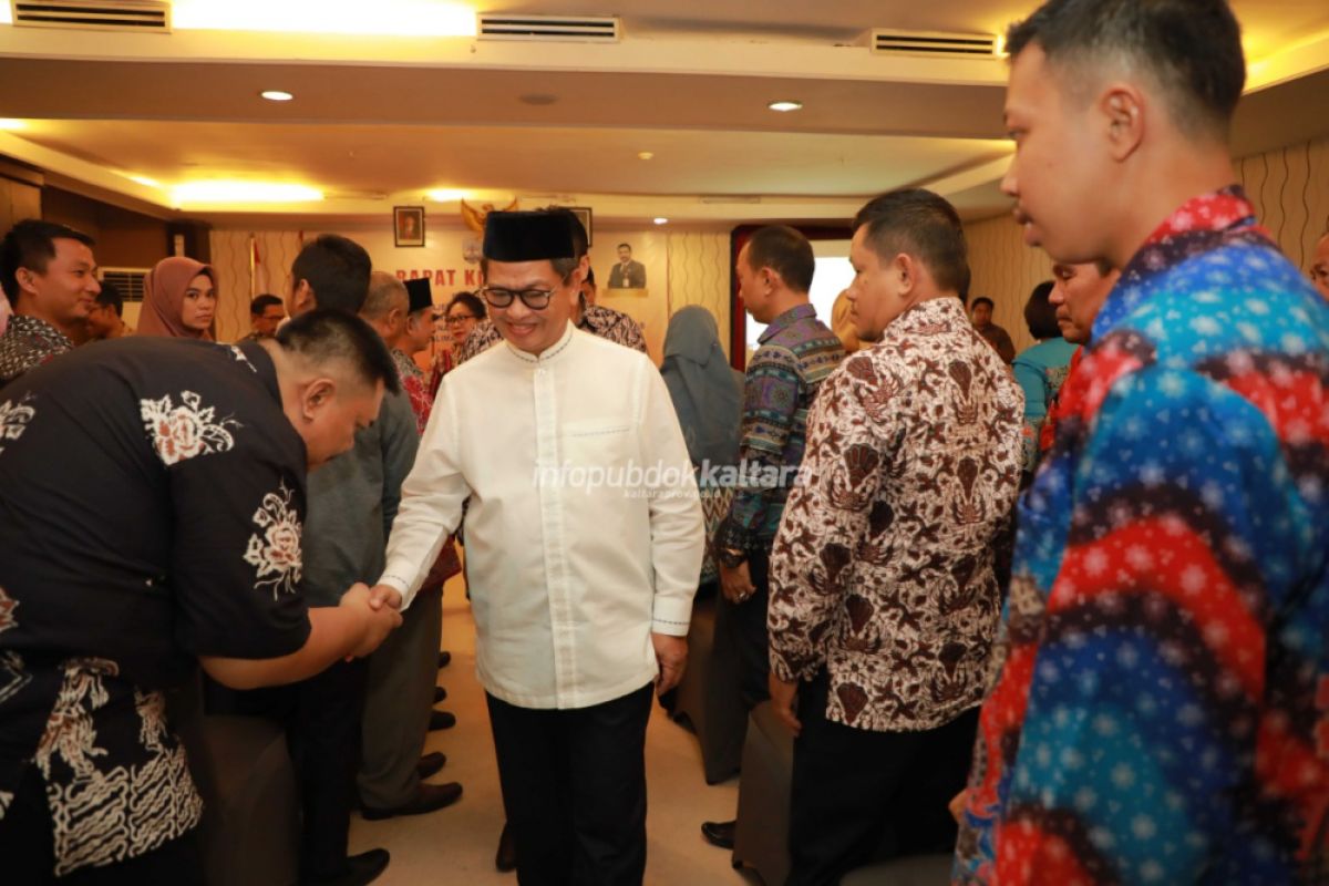 Buka Rakor Manajemen Pendidikan, Gubernur Tekankan Kedisiplinan Pribadi