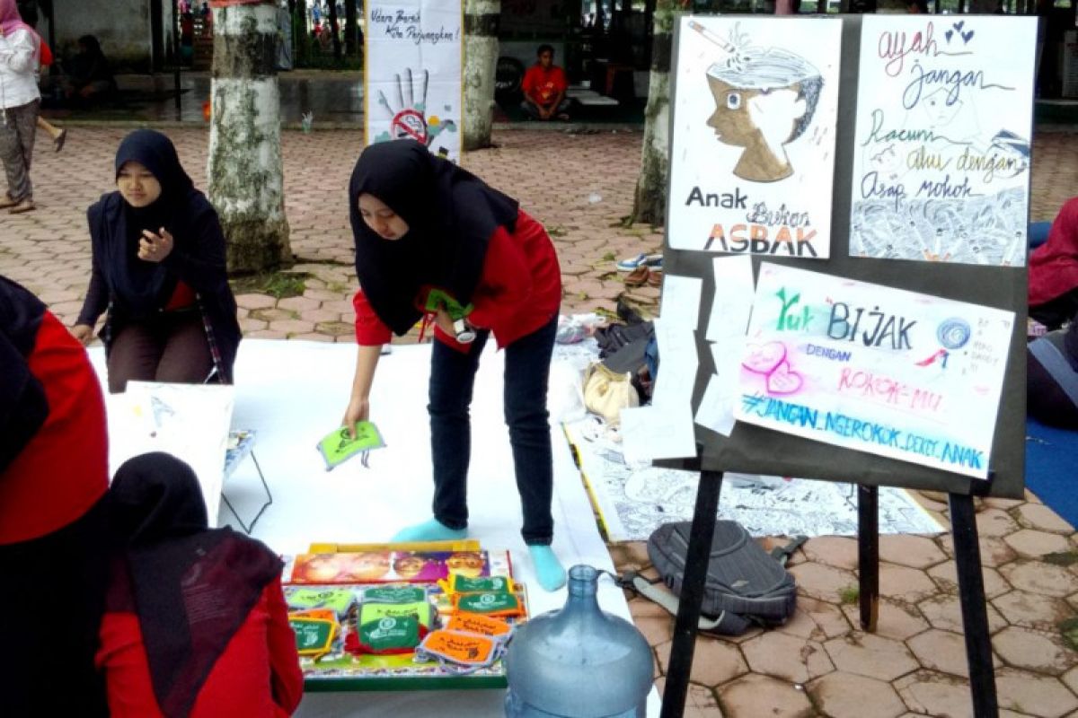 Minimnya Kawasan Tanpa Rokok di Jember