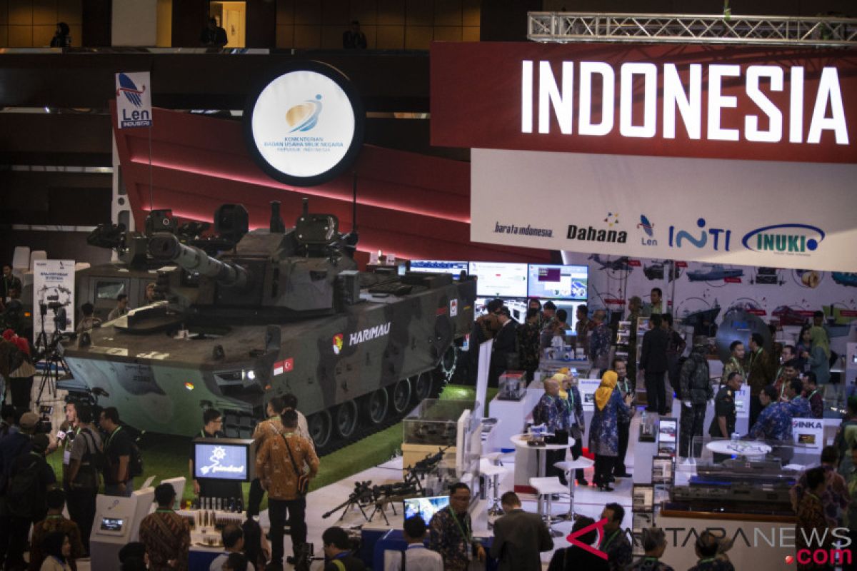 TNI AU hadirkan sistem radar "ADS-B" di "Indo Defence"