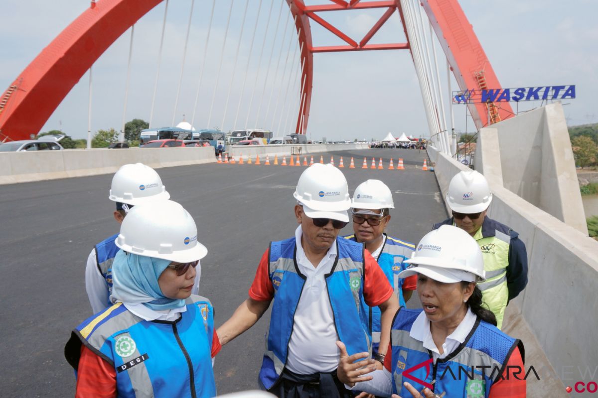 Waskita: pembangunan tol beri efek ganda bagi perekonomian