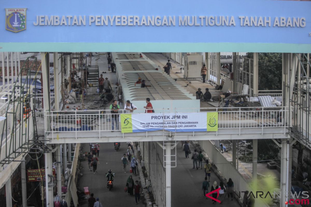 DKI uji coba pengoperasian "skybridge" Tanah Abang