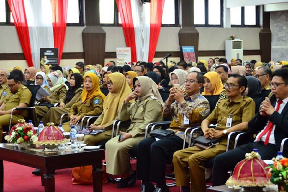 Wabup Sinjai hadiri evaluasi pengarusutamaan gender dan perlindungan anak