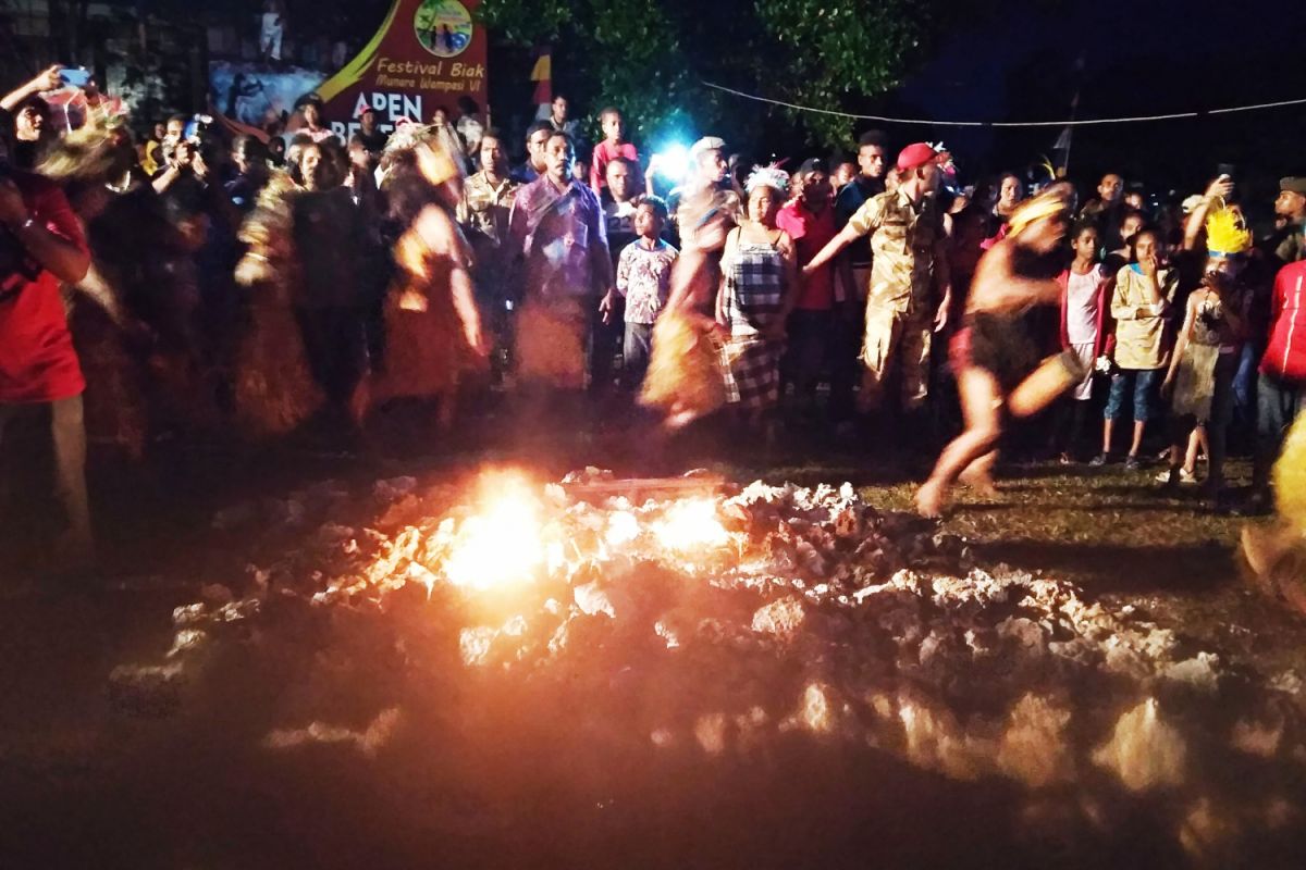 Disbud Biak Numfor perjuangkan DAK untuk pembinaan budaya daerah