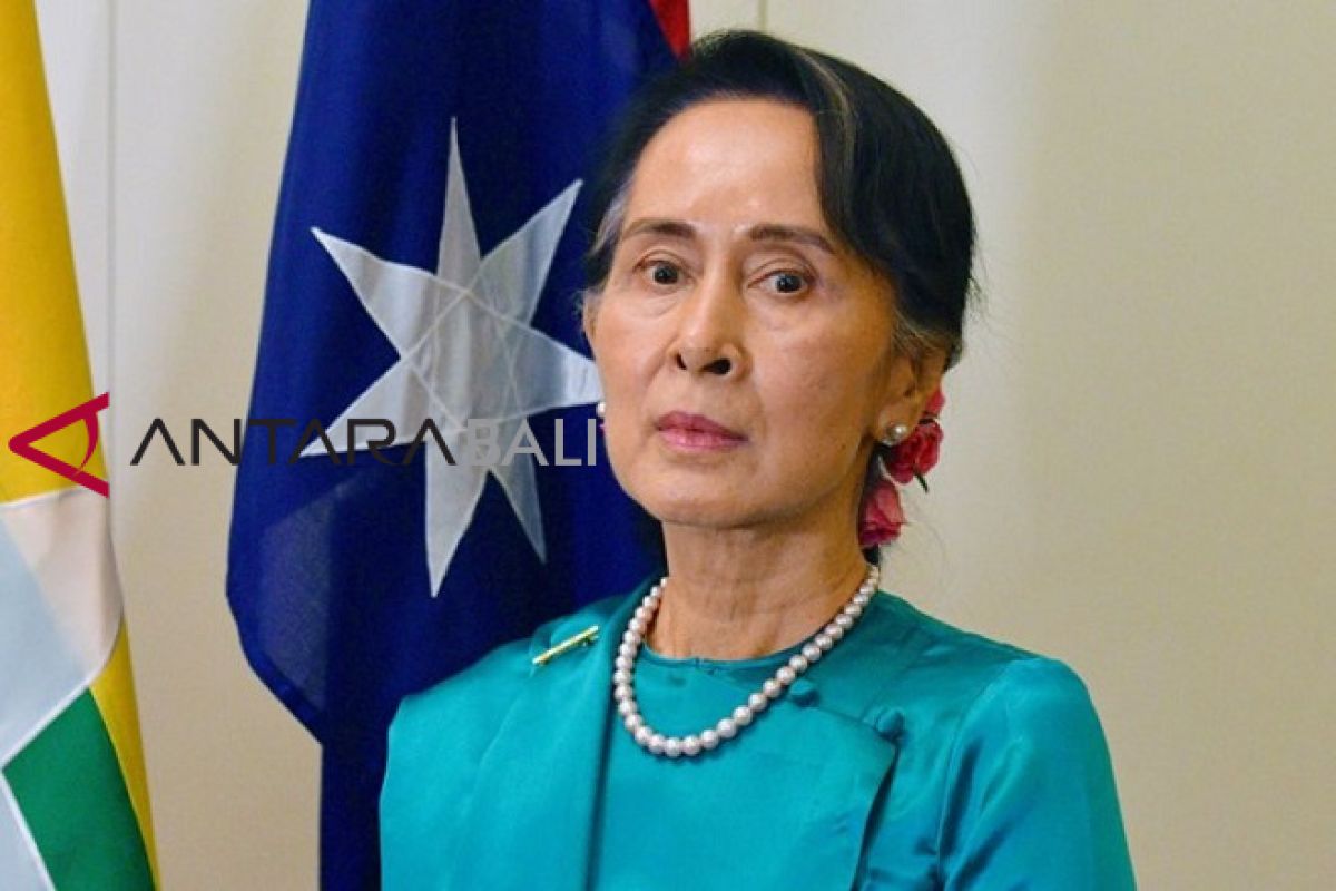 Amnesty International mencabut penghargaan HAM Aung San Suu Kyi