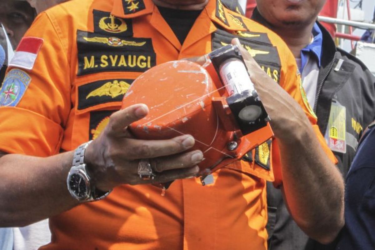 Basarnas to Hand Over JT 610 Black Box to KNKT