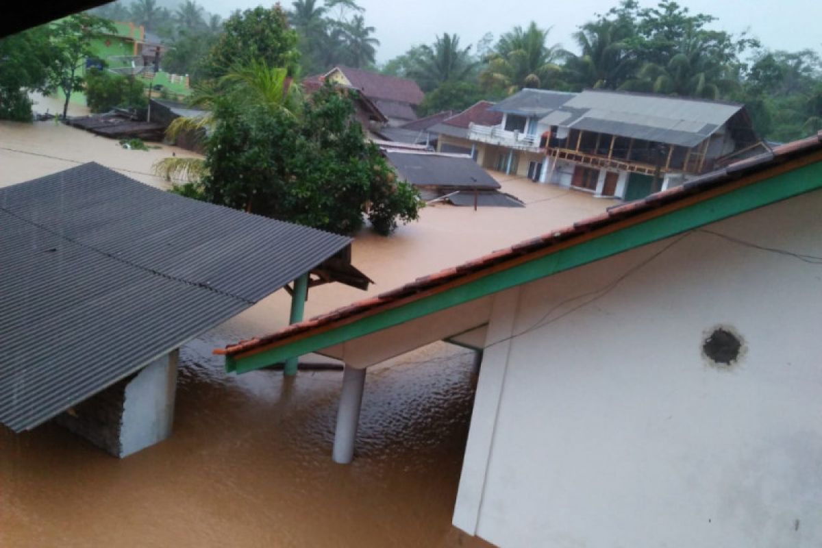 750 keluarga terdampak banjir di Tasikmalaya