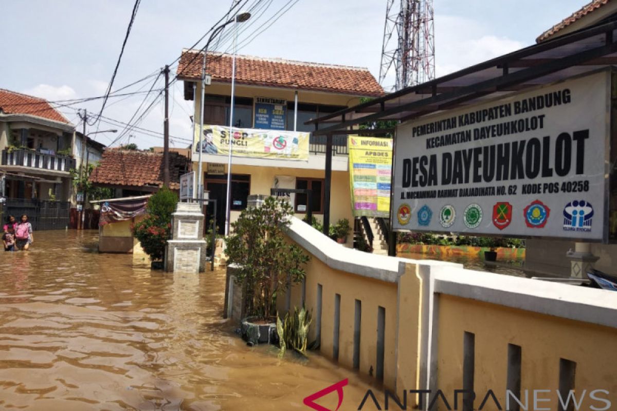 Banjir di Kabupaten Bandung tak sampai ganggu pelayanan publik