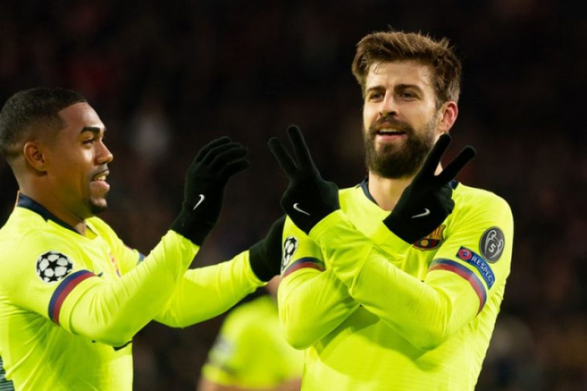 Pique ogah jemawa walau Barcelona juara grup B