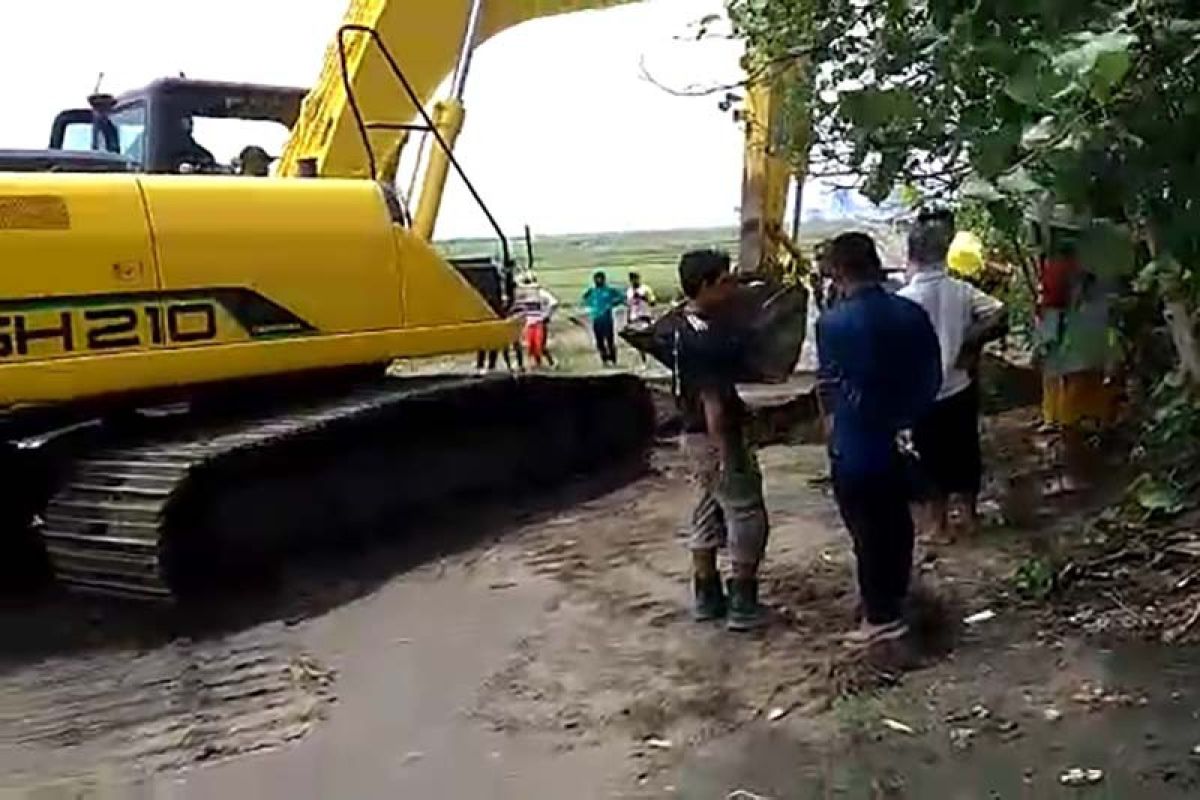 Warga Cilacap kembali tolak penambangan pasir di Bunton